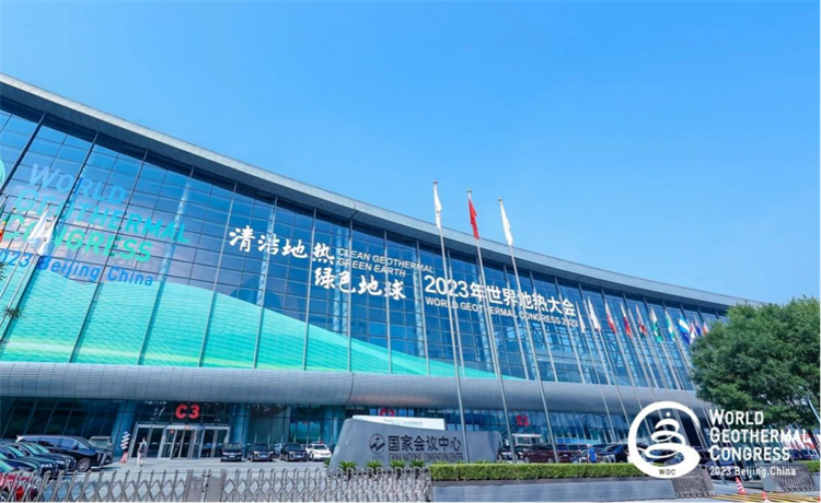 6513e89fbc06c.png 640.png